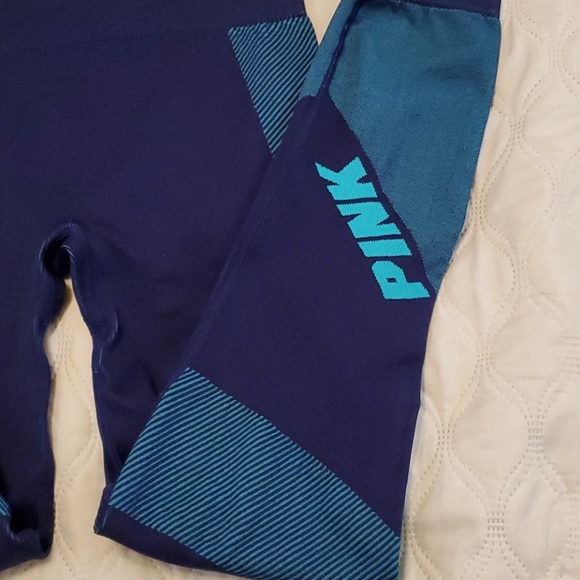 VICTORIA'S SECRET PINK Cool and Comfy Leggings Med - Picture 14 of 14